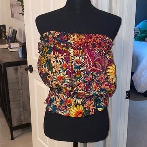 Floral strapless top size 1X
